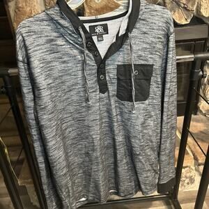 Rock Republic Long sleeved hoodie shirt mems size Large